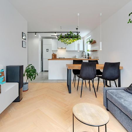 Seaside Retreat Gdansk - 64M2, Parking, Workspace- By Rentujemy Zewnętrze zdjęcie